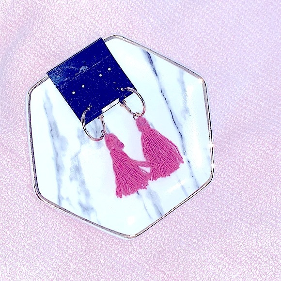 New Trendy BOHO STYLE Pink Tassels On Rose Gold Hoops,Easy Clip-Closure Earrings - Picture 3 of 16